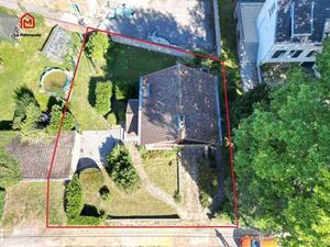 Maison 4 façades 3 chambres  2 garages  jardin et cave