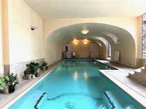 BELLE MAISON DE CAMPAGNE  PISCINE INTÉRIEURE et 2 STUDIO'S!