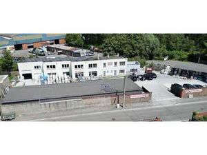 Immeuble commercial de + de 540m² + stock