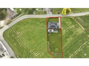 SOUS OPTION Superbe Terrain plat à bâtir