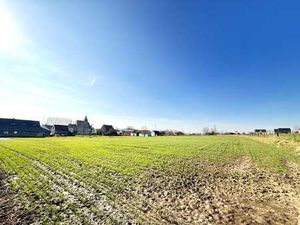 TERRAIN A BATIR AVEC ORIENTATION OUEST