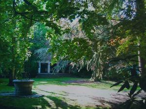 Bel appart rénové (90 m2)  2chambr  ascenseur  jardin