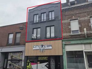 Beau duplex meublé  entièrement rénové  2 chambres.