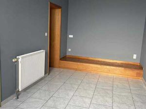 Studio à louer (charges comprises) – Rénové et lumineux