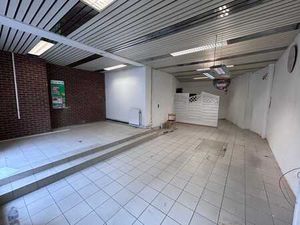 Surface commerciale à vendre ou à louer