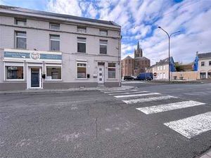 Immeuble de rapport dans le centre de Seneffe