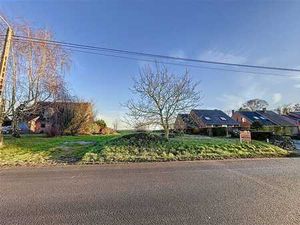 Terrain à Bartir à Ham-sur-heure