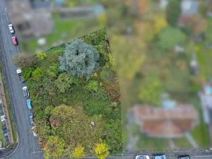 Terrain à bâtir – Plus de 14 ares avec double façade !