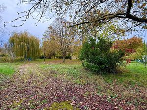 Vente terrain 1080 m² à Coulommiers (77120)  51 000 €