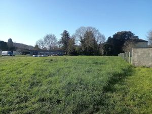 Vente terrain 2878 m² à Gourdan-Polignan (31210)  56 000 €