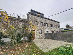 XHENDELESSE : jolie petite maison avec jardin et garage