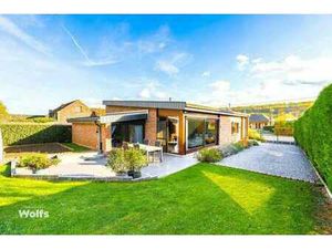 Ravissant bungalow en excellent état avec garage et jardin !