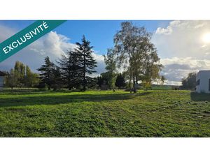 Vente terrain 800 m² à Charbuy (89113)  55 000 €
