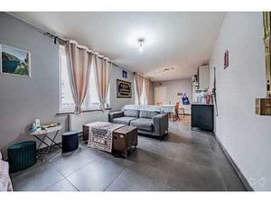 Appartement une chambre sur les quais