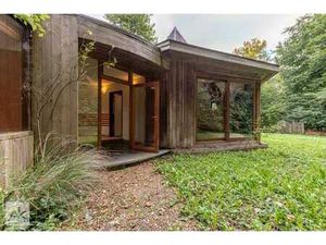 Maison à rénover avec annexe atypique au Sart-Tilman