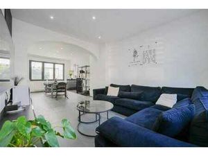 Maison 3 façades rénovée à Rocourt