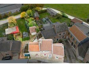 Charmantes maisons de village à rénover