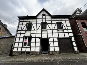 Maison 4 façades avec 4 chambres  garage & jardin