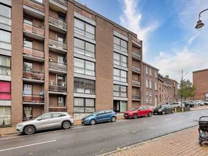 Bel appartement 2 ch spacieux et très bien situé