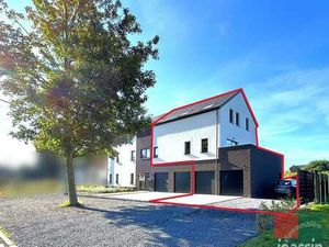 Duplex avec finitions de luxe - suite parentale et double ga