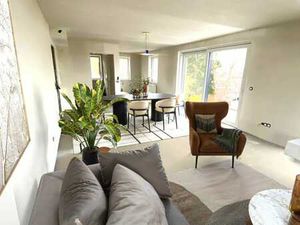 SPACIEUX APPARTEMENT à HEUSY