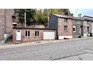 Maison avec garage et terrasse – Rue Reine Astrid 45  Engis