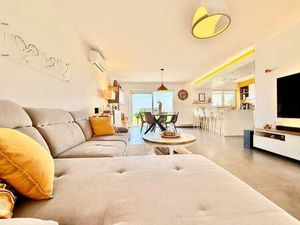 ? Mons-Lez-Liège - Superbe maison 4 façades récente