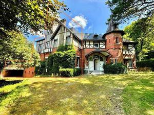 Splendide bâtisse 3 chambres et terrasse à moderniser