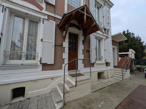 Vente maison 4 pièces 75 m² Livry-Gargan (93190)