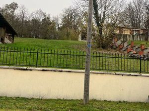 TERRAIN 1500 m2 avec puit