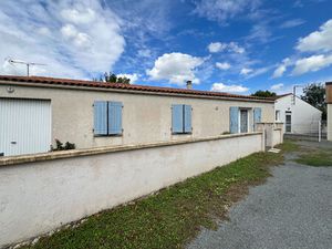 Maison avec locataire en place