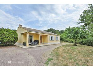 Maison plain-pied 3 chambres  préau  atelier  jardin Le Givre 85540