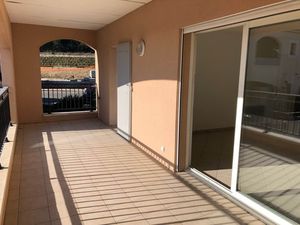 A LOUER T3 CALAS LE CLOS DE L'AUBERGE