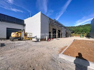 Entrepôt / local industriel Saint Paul Trois Chateaux