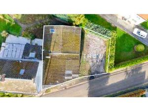 OPTION!!! Deux entrepôts de 134m² situé à Couthuin!