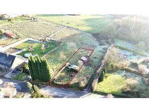 TERRAIN DE 567M² - CONSTRUCTIBLE - LOT 3