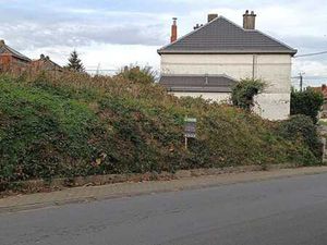 ? Terrain à bâtir de 950 m² pour maison 3 ou 4 façades - po