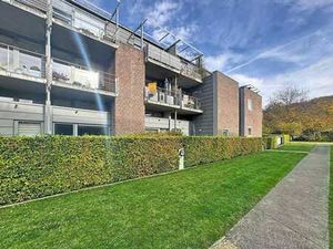 THEUX (centre) : Appart. parfait état - terrasses