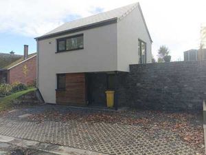 Maison à louer à Ferrières