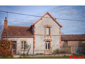 Maison Cérilly 104 m² T-5 à vendre  35 000 €