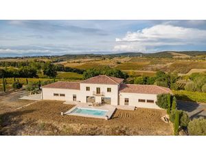 Vente terrain 7 pièces 230 m² à Carcassonne (11000)  1 300 000 €