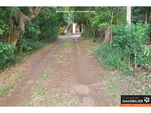 Vente terrain 3364 m² à Saint Pierre (97410)  995 000 €