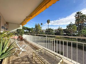 Appartement 4 pièces avec Terrasse et parking