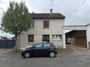 Vente immeuble 6 pièces 60 m² à Varennes-Vauzelles (58640)  56 000 €