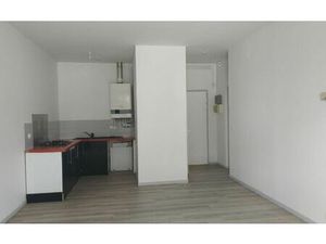 Location appartement  m² T-2 à Morcenx  582 €