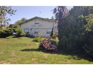 Maison Saint-Germain-du-Puch m² T-5 à vendre  277 000 €