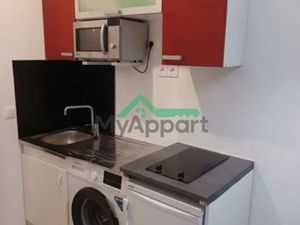 Location meublée appartement 1 pièce 22 m² à Clichy (92110)  780 €