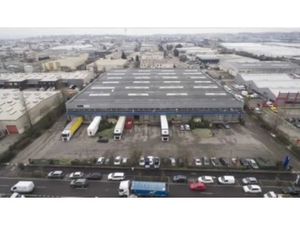 A LOUER CELLULE D'ACTIVITE DANS UN PARC LOGISTIQUE - CHASSIEU