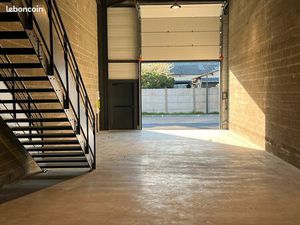 Lège local commercial 174 m²