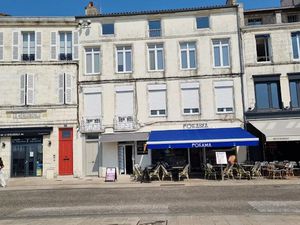 Location meublée appartement 2 pièces 62 m² à La Rochelle (17000)  877 €